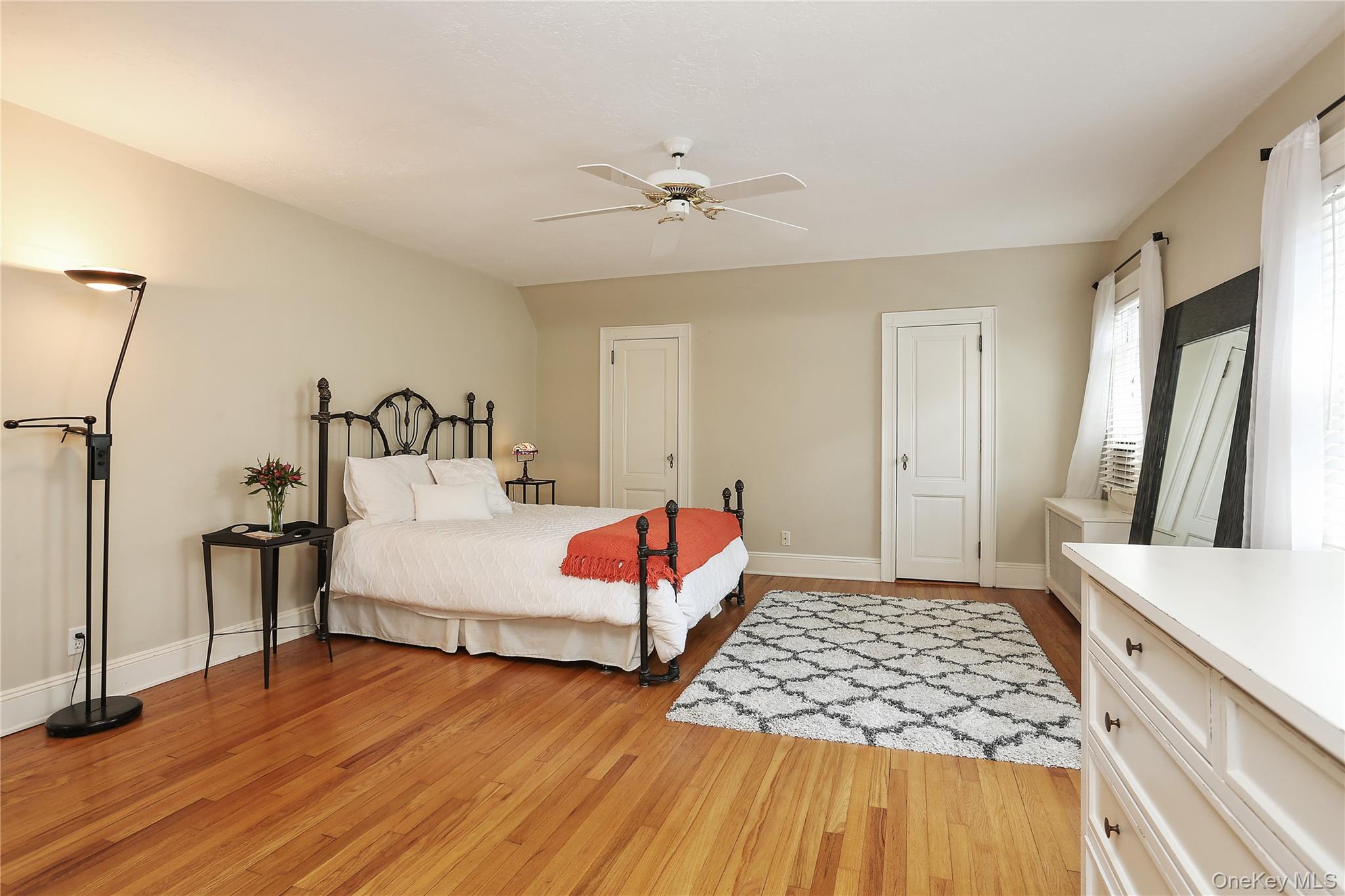 51 Stratford Road Scarsdale, NY 10583 - Photo 7 of 11