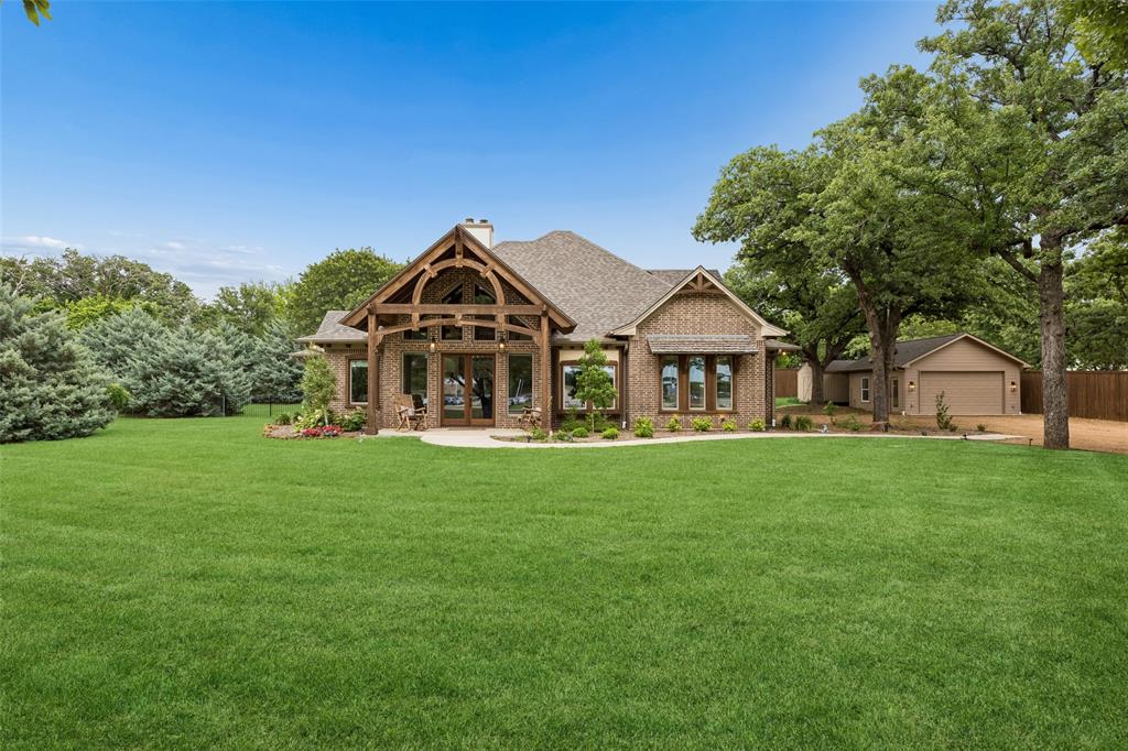 124 Garza Road Shady Shores, TX 76208 - Photo 1 of 36