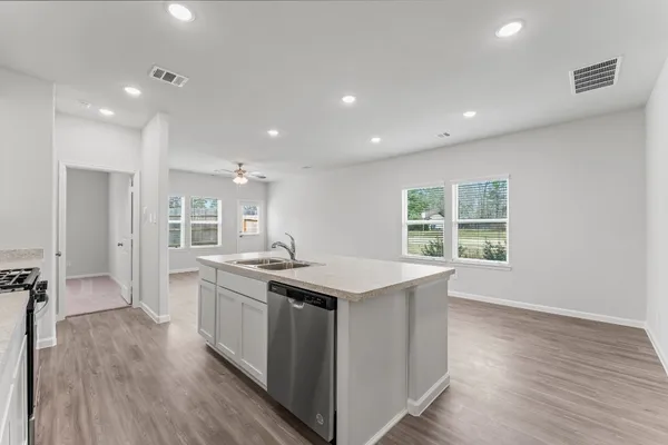 $2,000 | 20802 Adventure Way, Porter, TX 77365