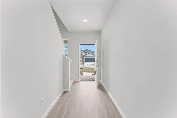 $2,000 | 20802 Adventure Way, Porter, TX 77365