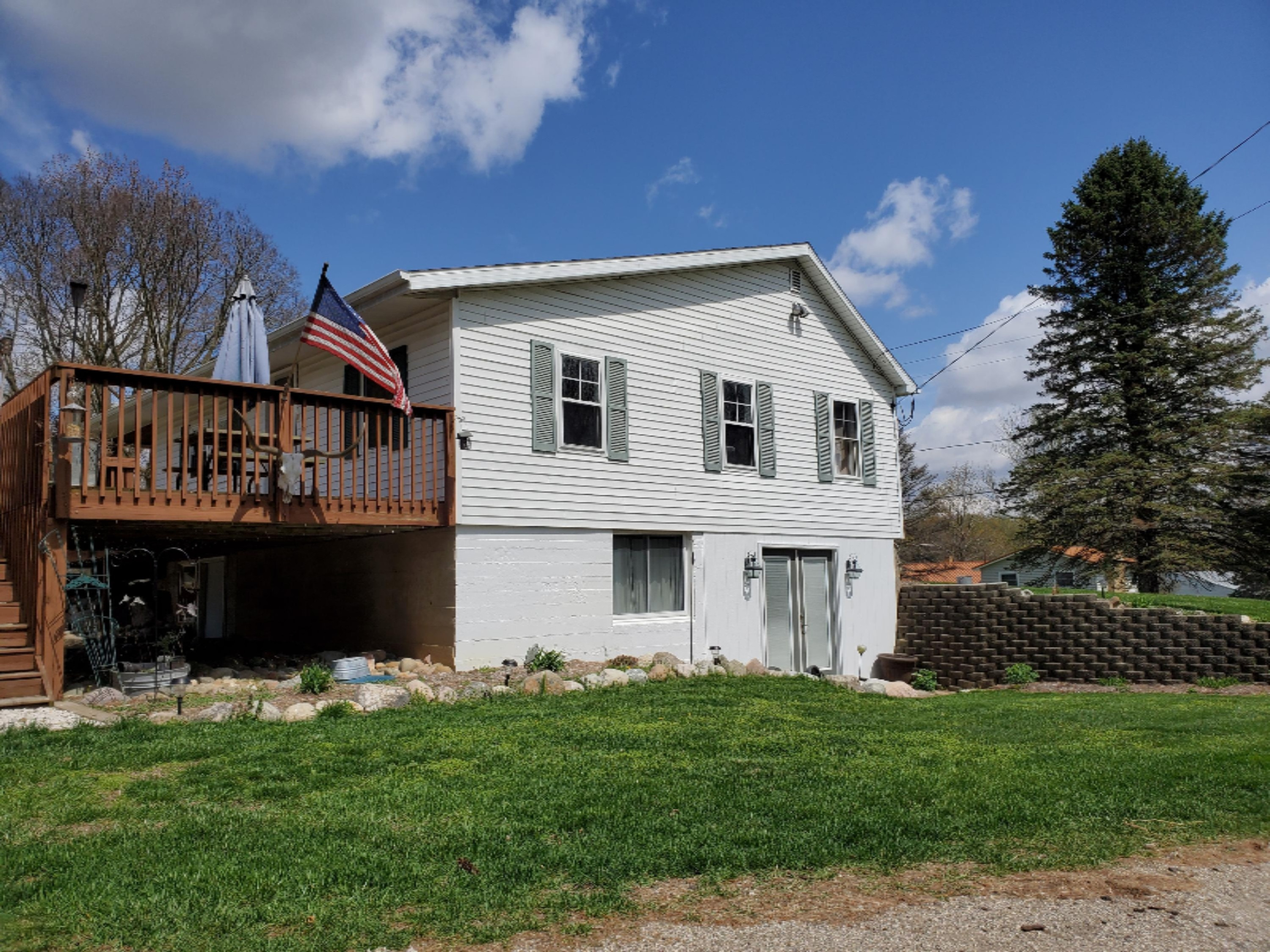180 Powell Road Hastings, MI 49058 - Photo 4 of 27 20190426_134011