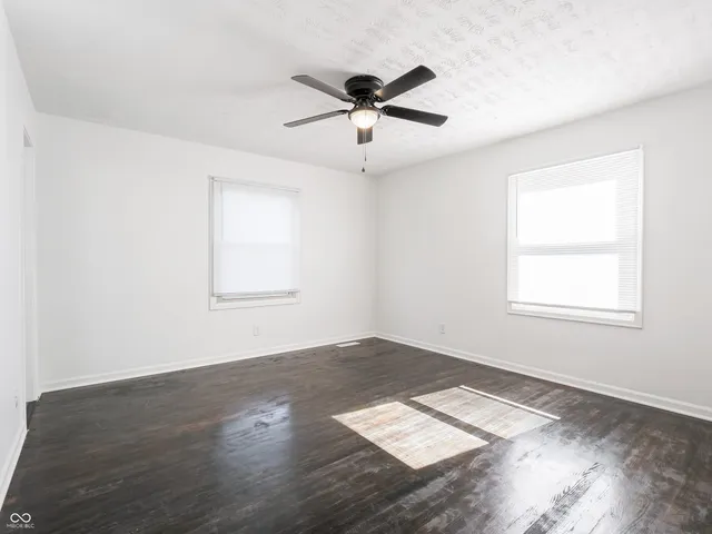 $339,900 | 2991 North Fleming Circle, Shelbyville, IN 46176