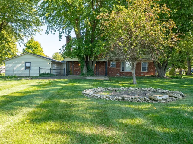 $339,900 | 2991 North Fleming Circle, Shelbyville, IN 46176