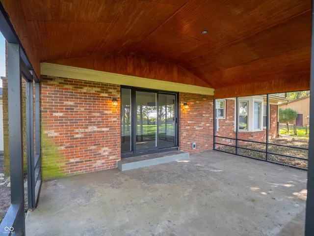 $339,900 | 2991 North Fleming Circle, Shelbyville, IN 46176