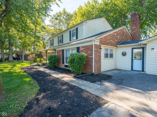$339,900 | 2991 North Fleming Circle, Shelbyville, IN 46176