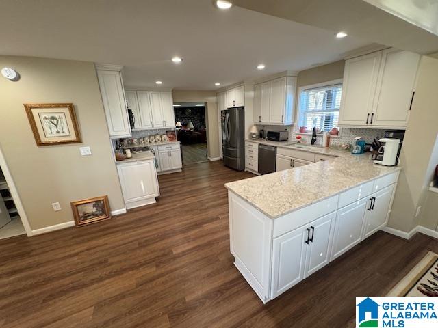 1442 Shannon Way Talladega, AL 35160 - Photo 10 of 73