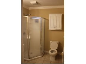 715 Rambling Road Johnson City, TN 37604 - Photo 8 of 21 Master Bath