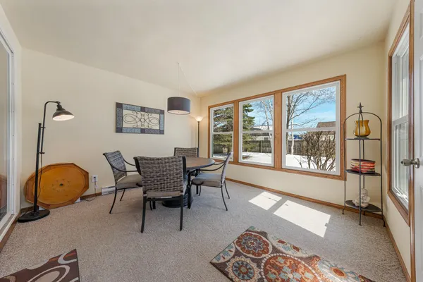 $450,000 | 1734 South Rebecca Lane, Appleton, WI 54915