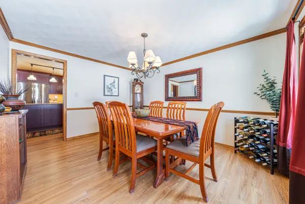 $450,000 | 1734 South Rebecca Lane, Appleton, WI 54915