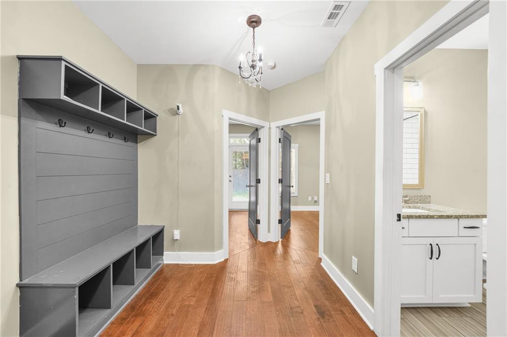 1490 Addison Place Decatur, GA 30033 - Photo 8 of 53 Gallery Image 8