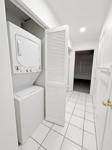 $2,100 | 63 Lakeview Circle, Cathedral City, CA 92234