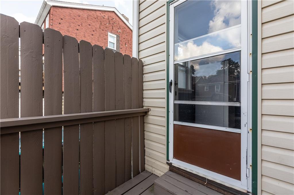 425 Iberia Street, Unit 1 Pittsburgh, PA 15211 - Photo 17 of 26