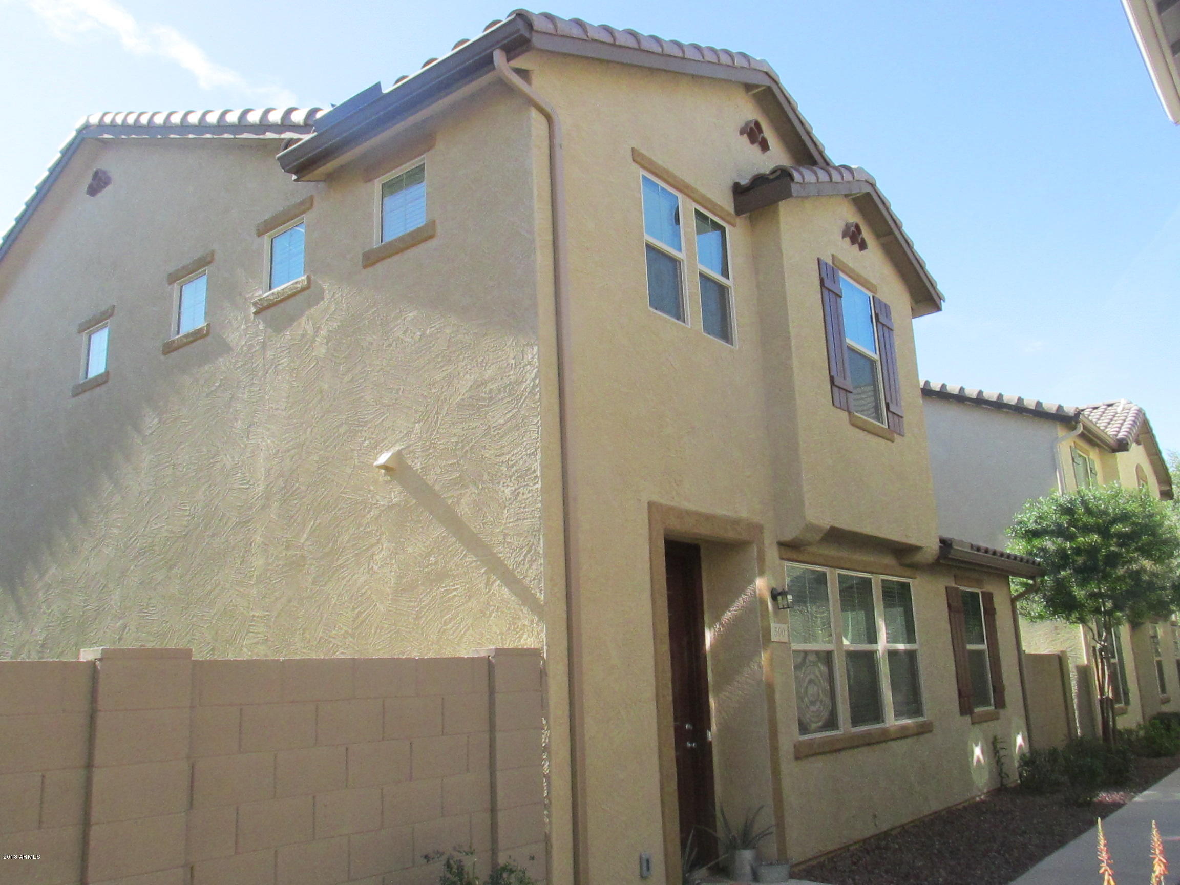 500 North Ranger Trail Gilbert, AZ 85234 - Photo 2 of 34 IMG_0399