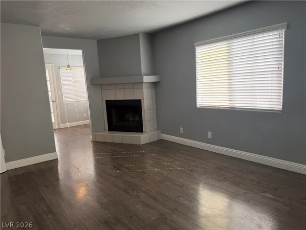 $2,150 | 528 South Tomsik Street, Las Vegas, NV 89145