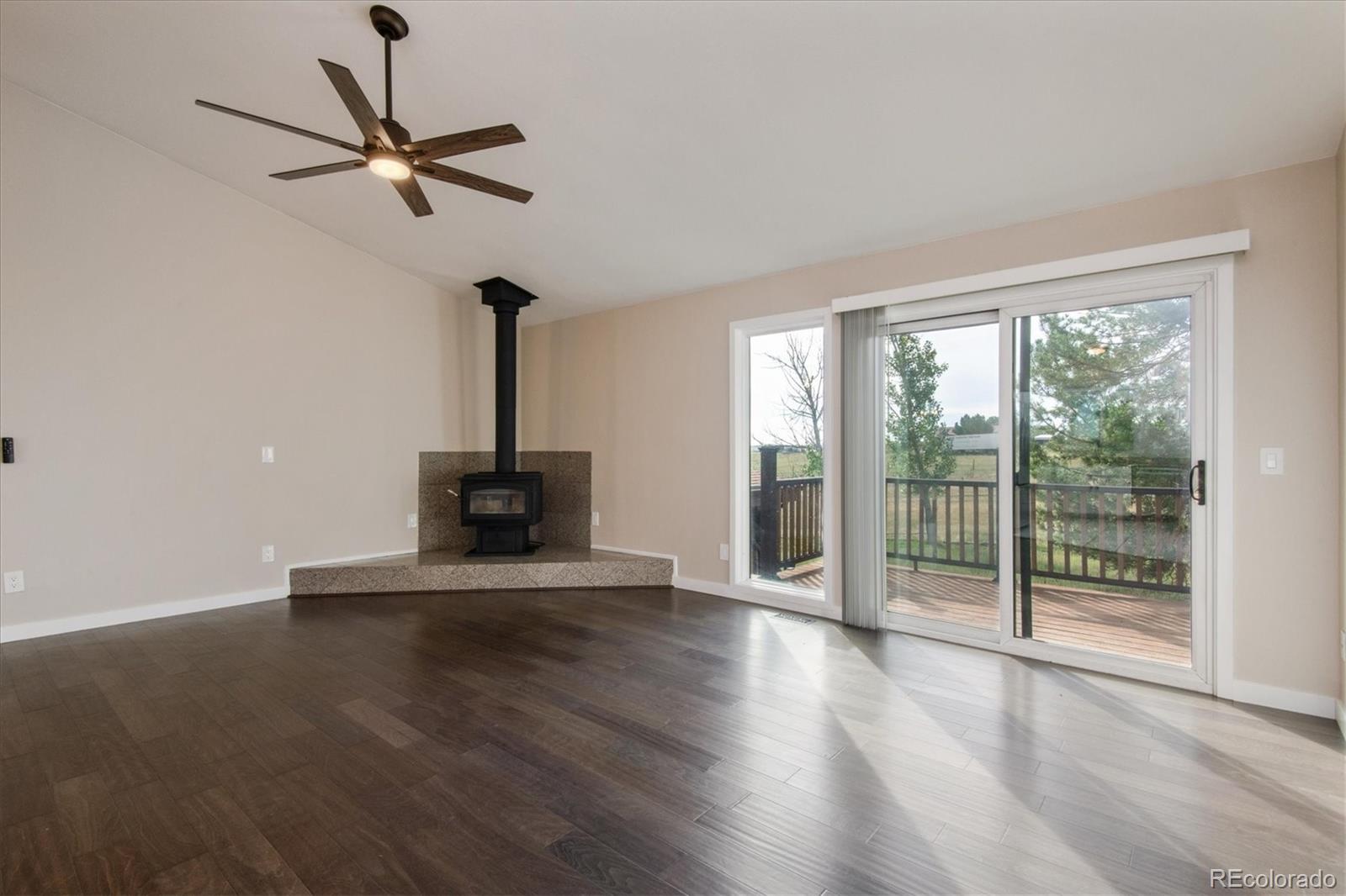 488 Vienna Drive Parker, CO 80138 - Photo 7 of 38