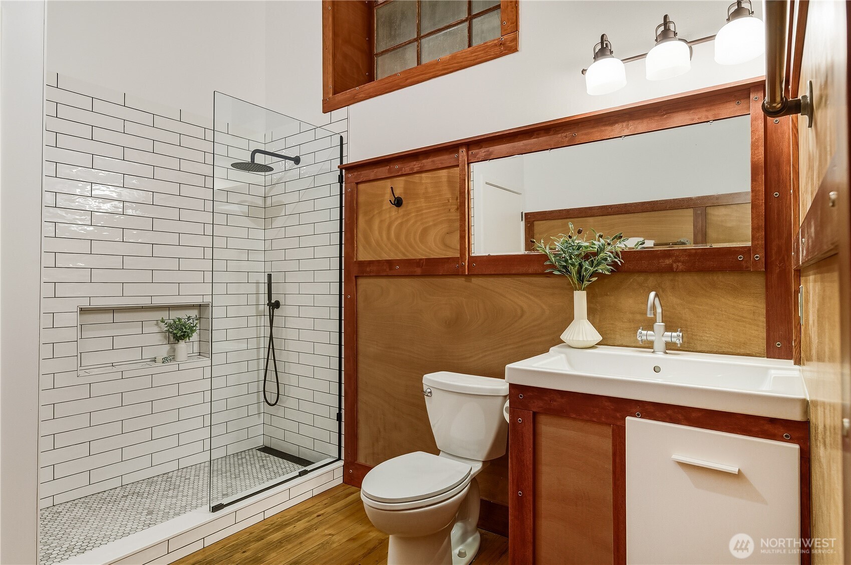 80 South Jackson Street, Unit 407 Seattle, WA 98104 - Photo 24 of 35