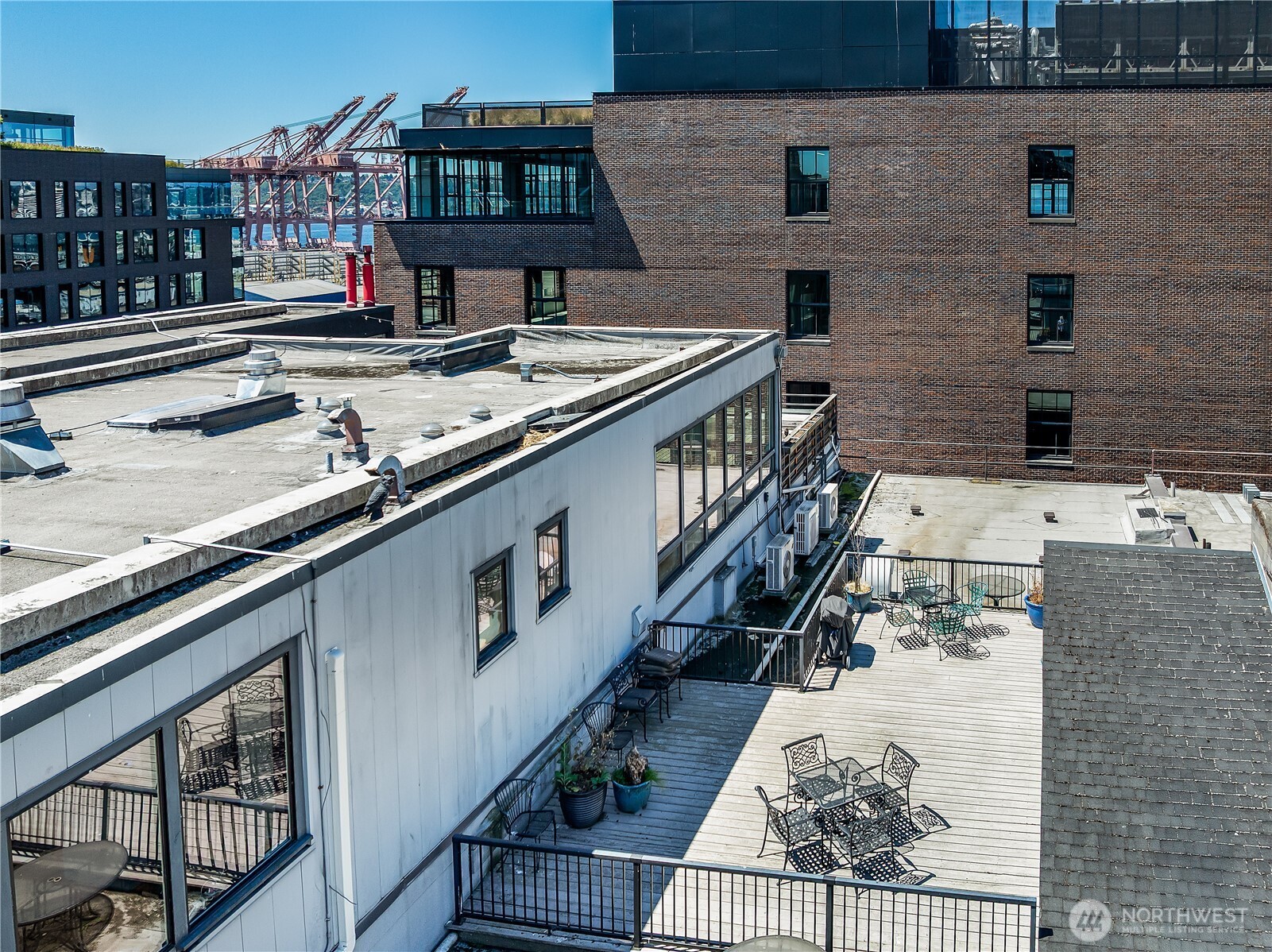 80 South Jackson Street, Unit 407 Seattle, WA 98104 - Photo 28 of 35