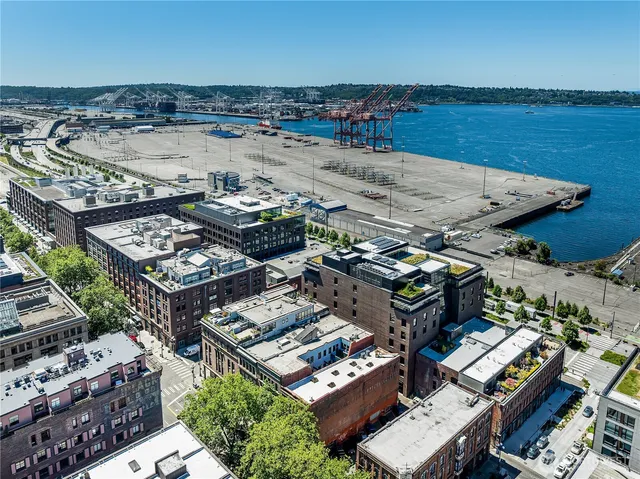 $830,000 | 80 South Jackson Street, Unit 407, Seattle, WA 98104