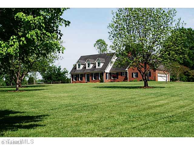 4291 River Ridge Road Pfafftown, NC 27040 - Photo 2 of 16 Exterior Front.