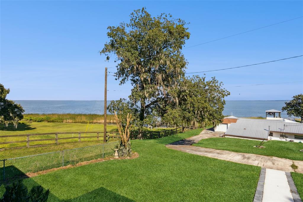 17540 3rd Street Montverde, FL 34756 - Photo 59 of 80 a view of a ocean with a big yard