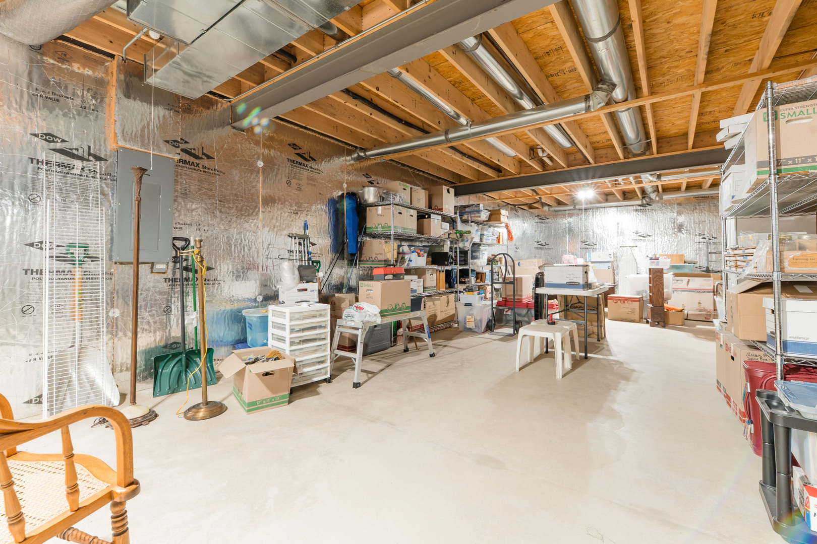 13822 Chestnut Lane Huntley, IL 60142 - Photo 26 of 43 a view of a storage in a room