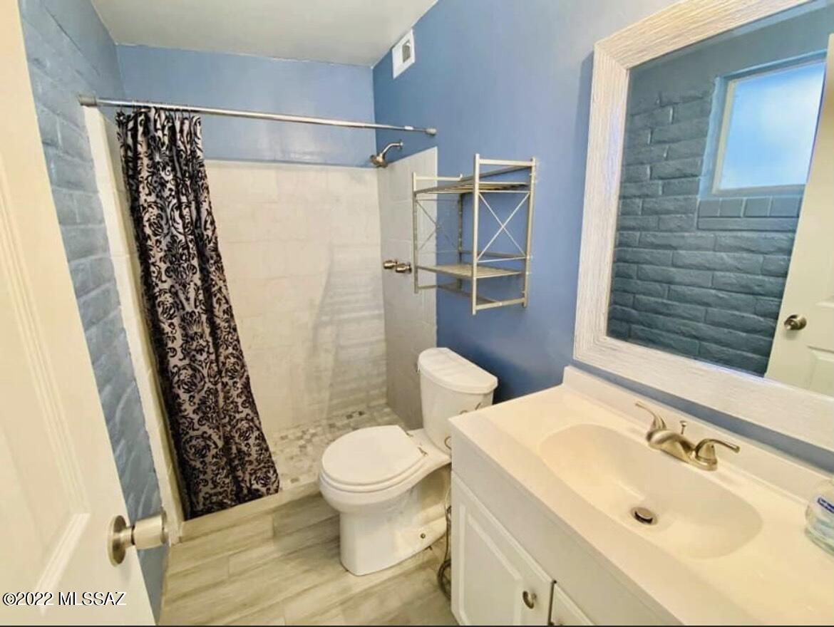 8426 East Rolling Ridge Street Tucson, AZ 85710 - Photo 11 of 15 Gallery Image 11