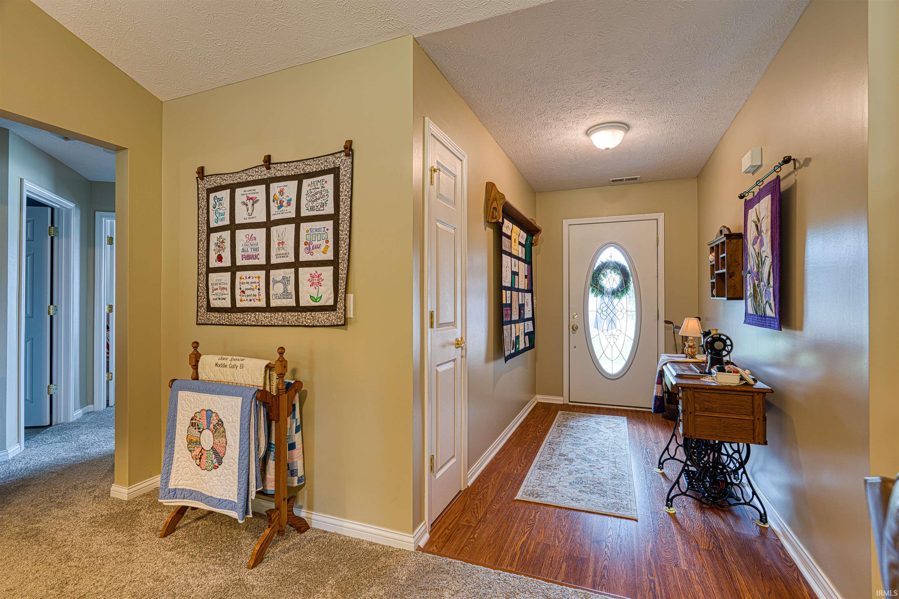 10344 Clippinger Road Evansville, IN 47725 - Photo 5 of 41