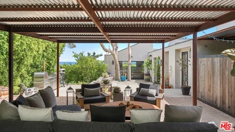 $8,750,000 | 27860 Winding Way, Malibu, CA 90265