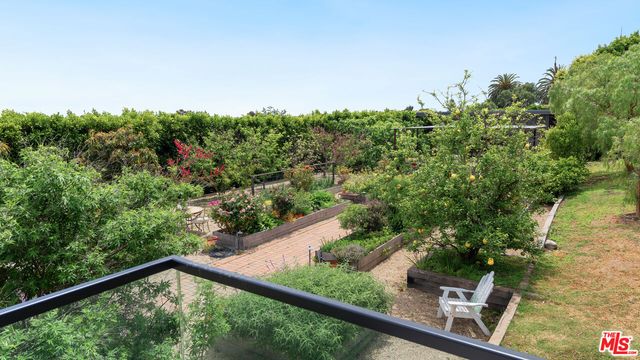 $8,750,000 | 27860 Winding Way, Malibu, CA 90265