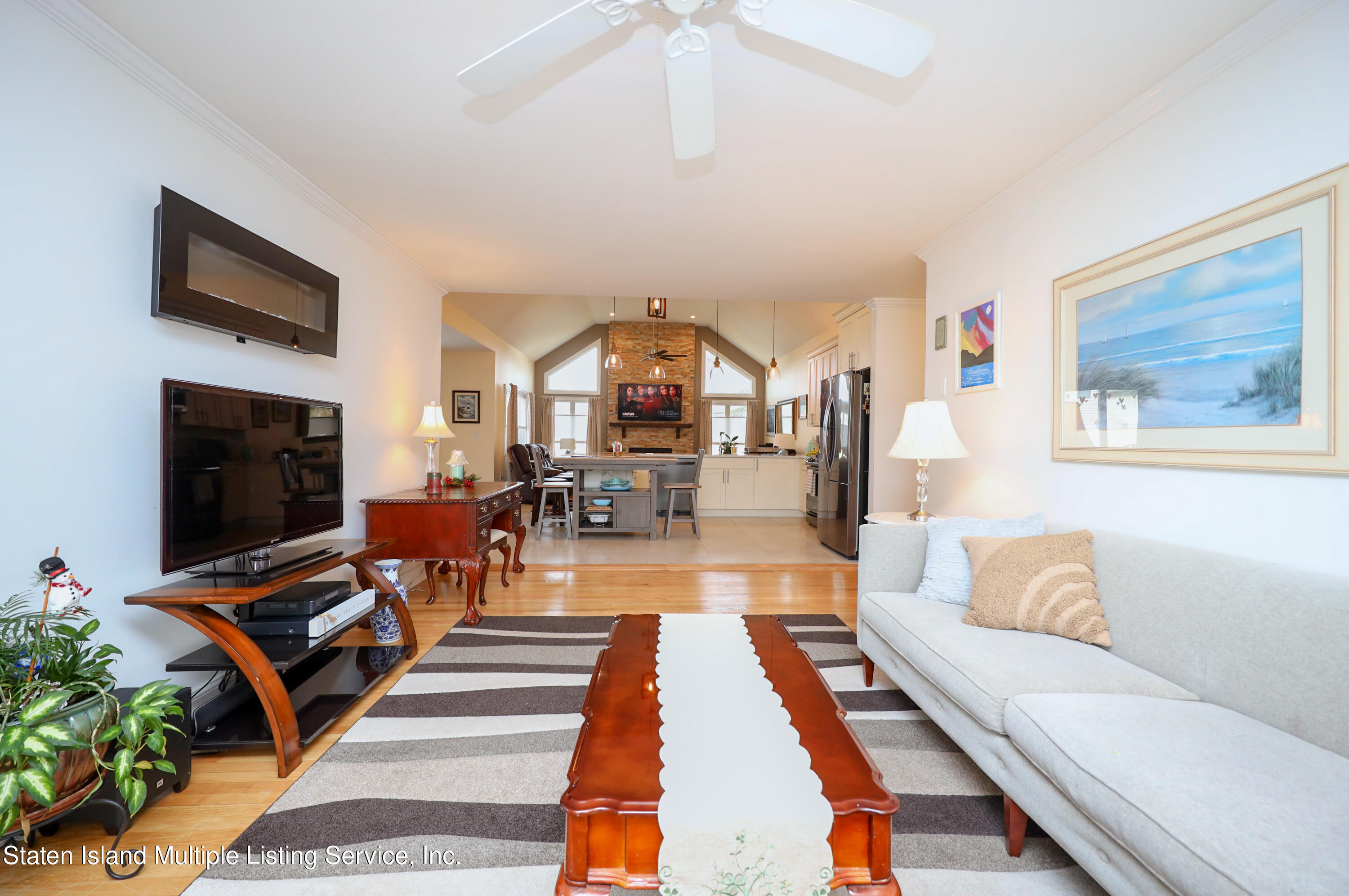 141 Beach Road Staten Island, NY 10312 - Photo 7 of 24 6B1AB897-37FB-4320-8680-767CD17D97BF