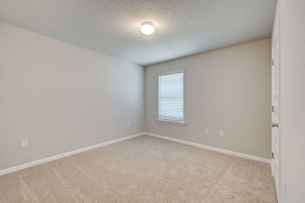 429 This Way Freeport, FL 32439 - Photo 22 of 33