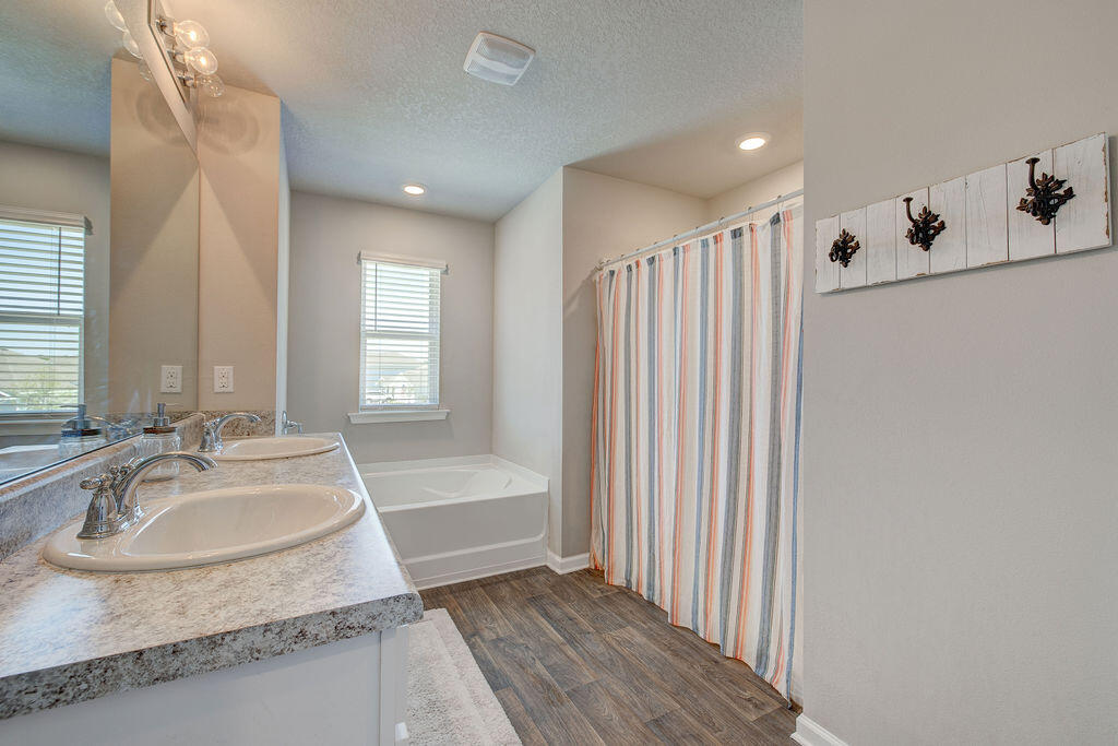 429 This Way Freeport, FL 32439 - Photo 28 of 33