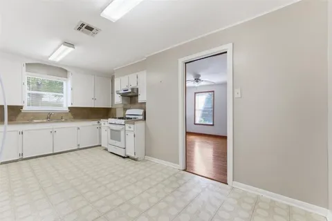 $150,000 | 3902 Harvard Street, Lake Charles, LA 70607