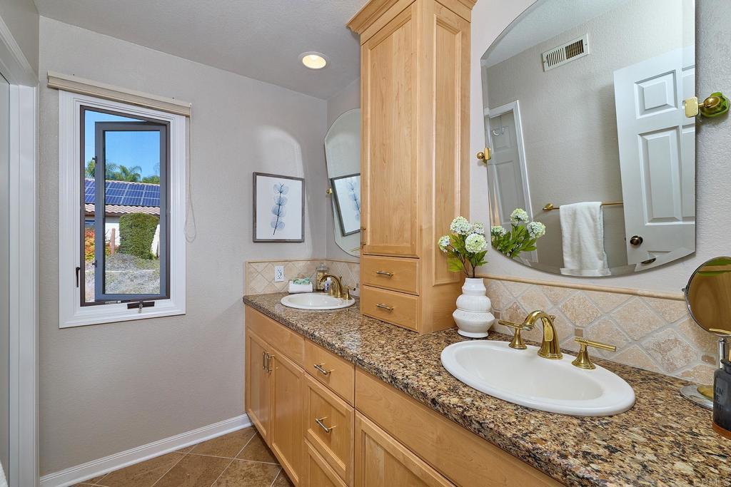 3609 Monte Real Escondido, CA 92029 - Photo 41 of 75