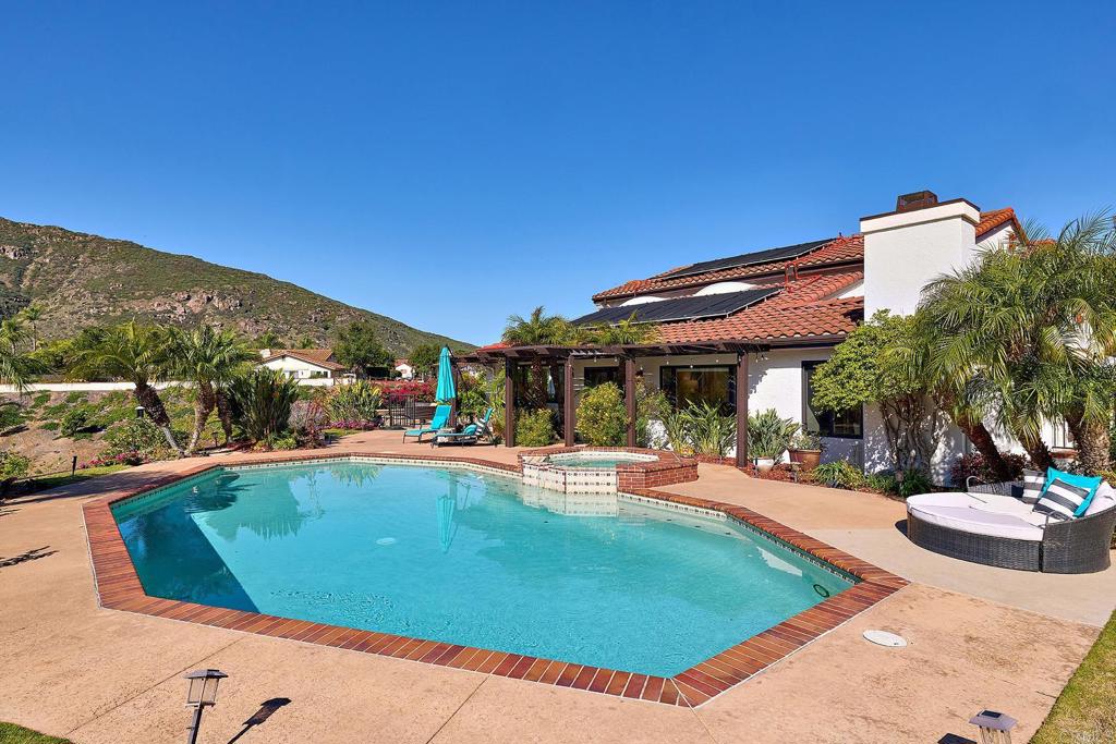 3609 Monte Real Escondido, CA 92029 - Photo 47 of 75