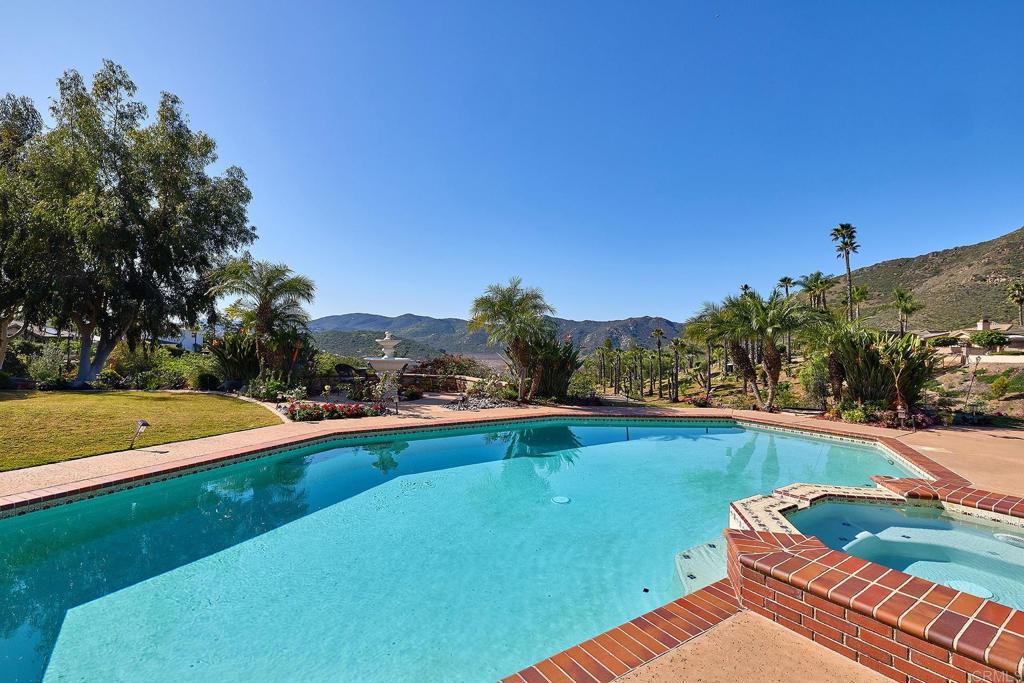 3609 Monte Real Escondido, CA 92029 - Photo 49 of 75