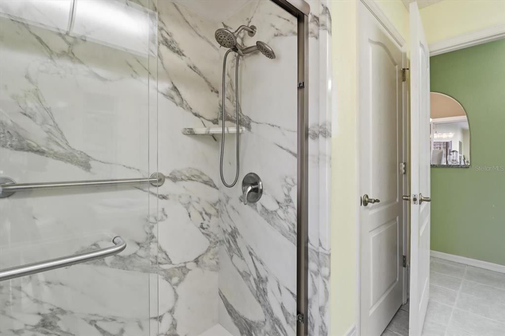 3 Ipomoea Court Homosassa, FL 34446 - Photo 19 of 46 a bathroom with a shower