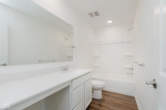 $389,900 | 3896 Sterling Drive, Whitestown, IN 46075