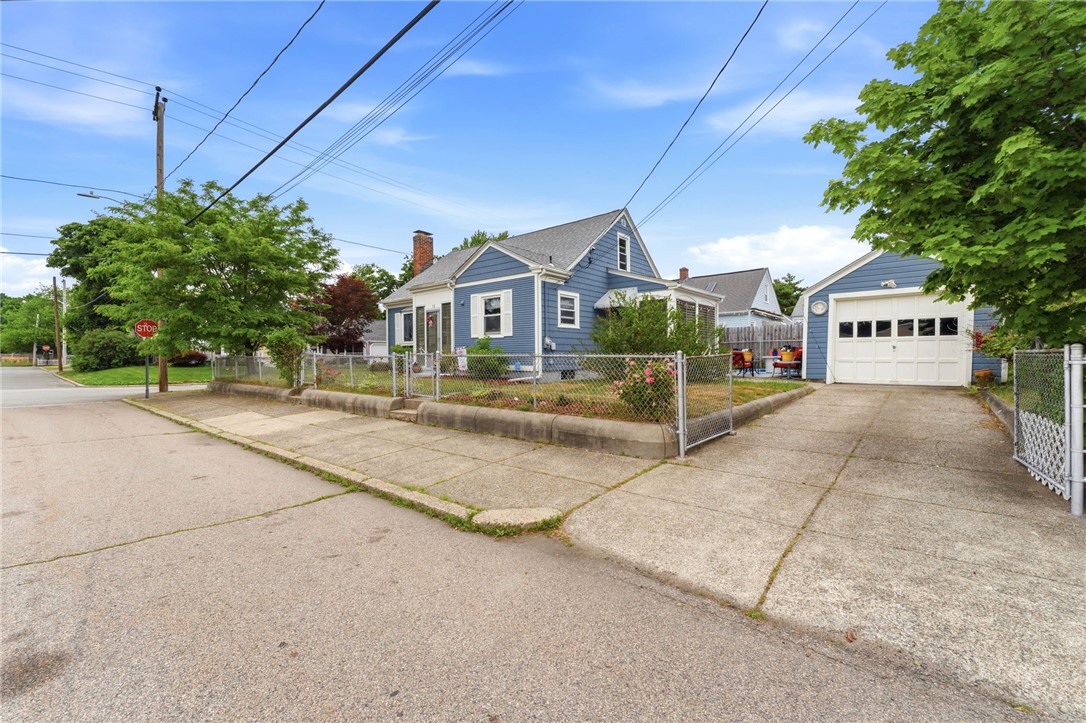 12 Gilmore Street Pawtucket, RI 02861 - Photo 21 of 21