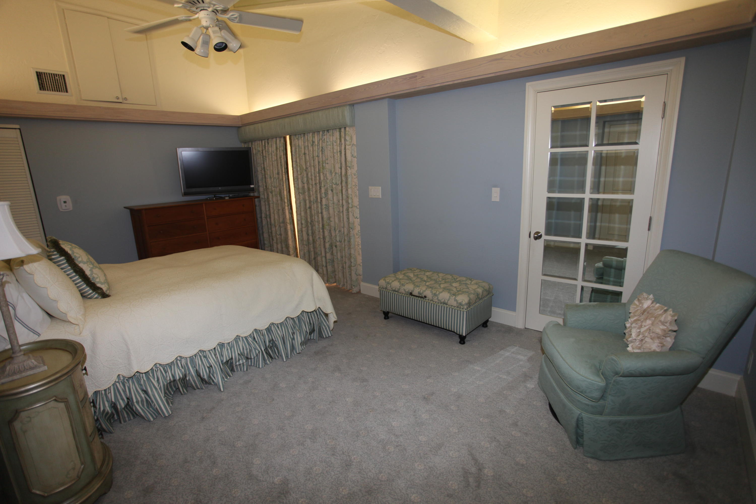 224 Churchill Road West Palm Beach, FL 33405 - Photo 19 of 34 IMG_0812