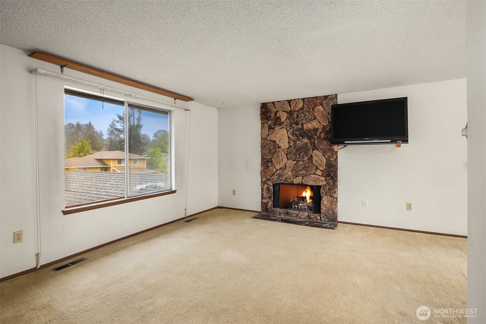 3214 Southeast 19th Court Renton, WA 98058 - Photo 15 of 25 Gallery Image 15