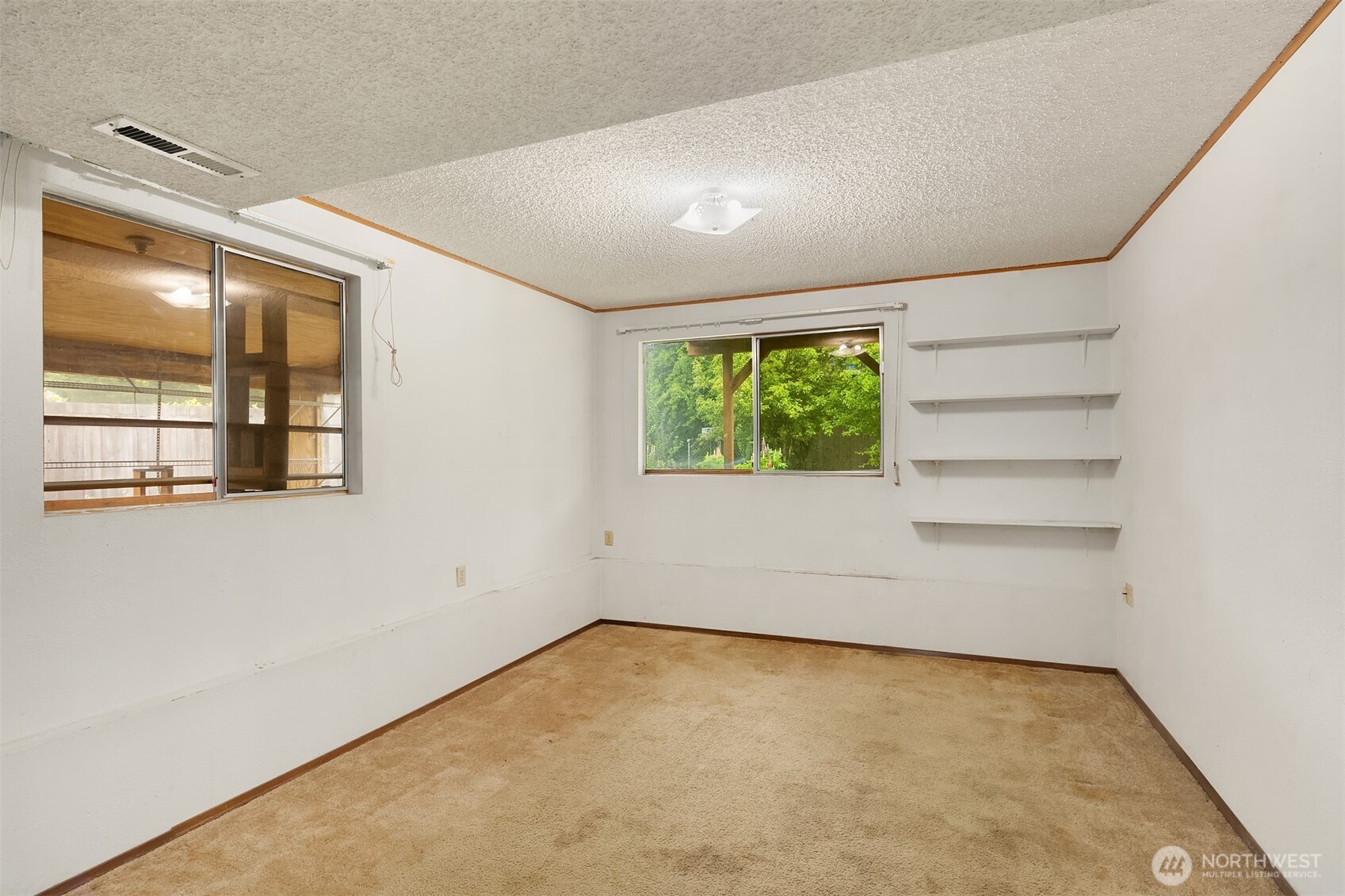 3214 Southeast 19th Court Renton, WA 98058 - Photo 18 of 25 Gallery Image 18