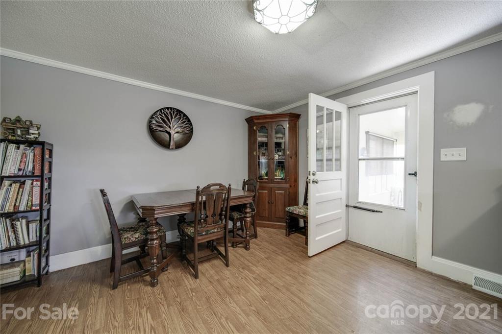 3325 Poplar Tent Road Concord, NC 28027 - Photo 5 of 38 Gallery Image 5