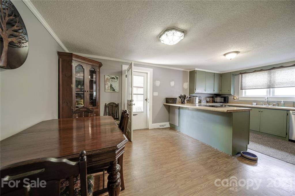 3325 Poplar Tent Road Concord, NC 28027 - Photo 6 of 38 Gallery Image 6