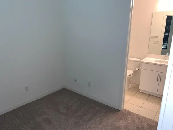 $2,400 | 345 Crate Avenue, Sacramento, CA 95818