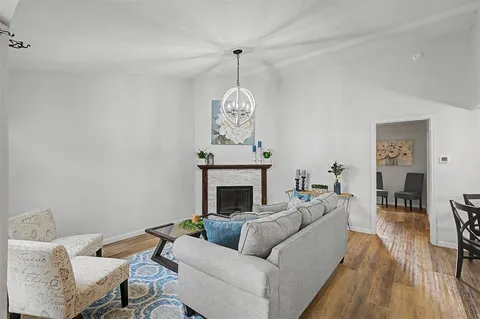 $199,999 | 2506 Sunflower Drive, Arlington, TX 76014