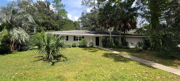 $2,300 | 2220 Northwest 14th Avenue, Gainesville, FL 32605