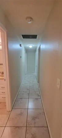 $2,300 | 2220 Northwest 14th Avenue, Gainesville, FL 32605