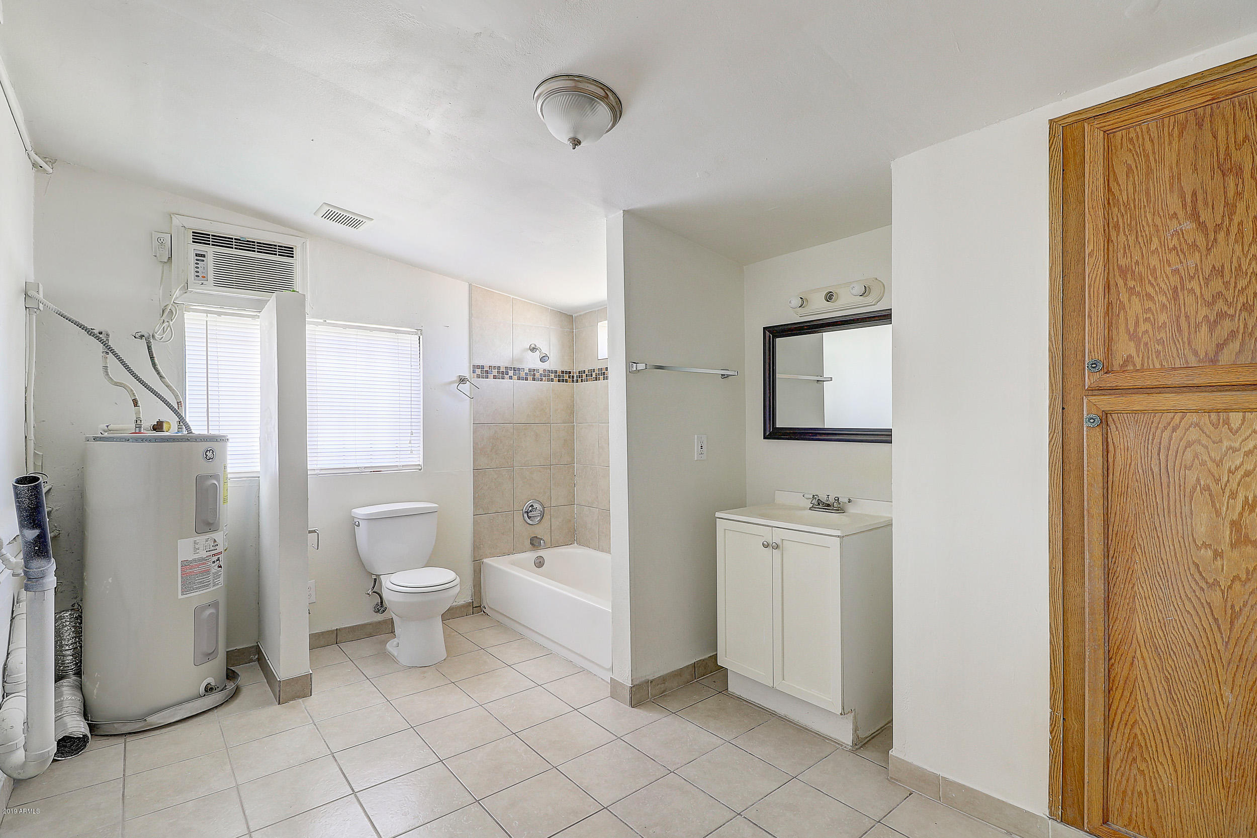 3222 West Roma Avenue Phoenix, AZ 85017 - Photo 14 of 26 B (11)