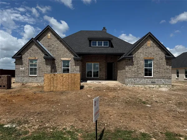 $579,750 | 144 Chapowits Drive, Godley, TX 76044